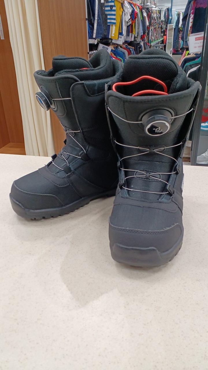 SALOMON スノーブーツ　24cm Yahoo!オークション - 24cm サロモン スノーブレードブーツ SALO