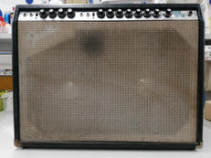 真空管コンボアンプ|GUYATONE