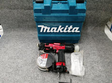 高圧エアビス打ち機|MAKITA