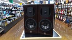 ブックシェルフスピーカー|VIENNA ACOUSTICS