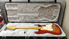 エレキギター ストラトキャスタータイプ|FENDER