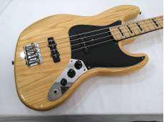 エレキベース|FENDER