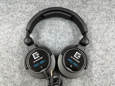 ヘッドホン|Ultrasone