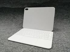 MAGIC KEYBOARD FOLIO|APPLE