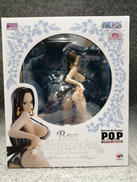 フィギュア|メガハウス