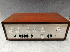 プリメインアンプ|LUXMAN