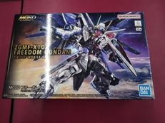 ガンダム|BANDAI