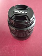 標準ズームレンズ|NIKON