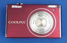 デジタルカメラ|NIKON