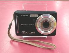デジタルカメラ|CASIO