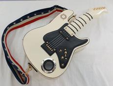 スピーカー内蔵バッグ|不明