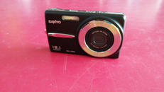 デジタルカメラ|SANYO