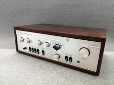 プリメインアンプ|LUXMAN