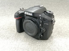 デジタル一眼レフ|NIKON