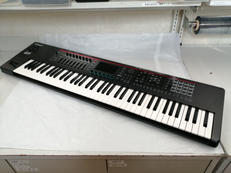 【店頭受取のみ】シンセサイザー|ROLAND