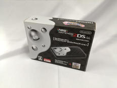 NEW2DSLL はぐれメタルエディション|NINTENDO