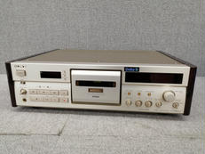 リペアセンターにてメンテナンス品|SONY