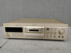 リペアセンターにてメンテナンス品|SONY