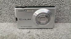 デジタルカメラ|CASIO
