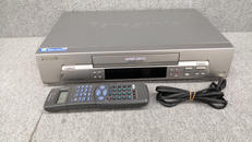 VHSビデオデッキ|PANASONIC