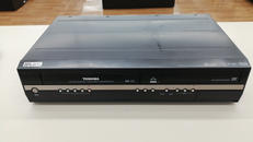 VHSビデオデッキ|TOSHIBA