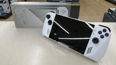 ポータブルゲーミングPC|ASUS