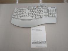 エルゴノミックキーボード|MICROSOFT