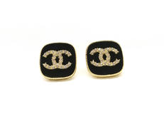 CHANEL スクエアピアス|CHANEL