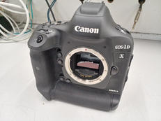 デジタル一眼レフ|CANON