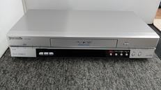 VHSデッキ|PANASONIC
