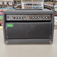 アコースティックアンプ|TRACE ELLIOT