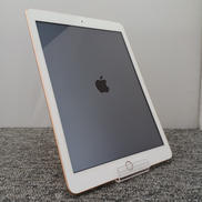 IPAD 第6世代|APPLE / DOCOMO