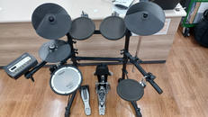 V-DRUM|ROLAND