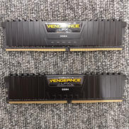 DDR4メモリ|CORSAIR