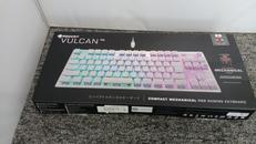 ゲーミングキーボード|ROCCAT