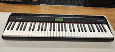 キーボード|ROLAND