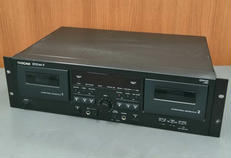 カセットデッキ|TASCAM