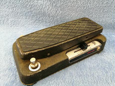 ワウファズ|MAXON