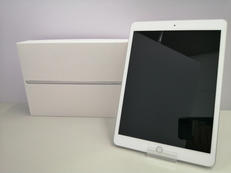 IPAD 第8世代|APPLE