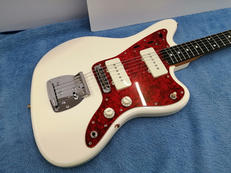 フェンダー系・その他ボディタイプ|FENDER JAPAN