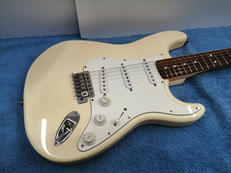 ストラトキャスタータイプ|FENDER MEXICO