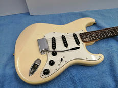 ストラトキャスタータイプ|FENDER JAPAN