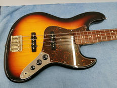 ジャズベースタイプ|FENDER JAPAN