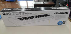 MIDIキーボード|ALESIS