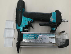 高圧仕上釘打|MAKITA