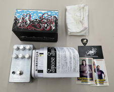 エフェクター|earth quaker devices