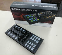 DJコントローラー|NATIVE INSTRUMENTS