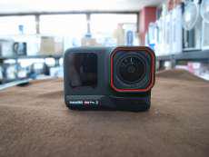 ウェアラブルカメラ・アクションカム|INSTA360