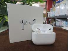 Bluetoothヘッドホン|APPLE
