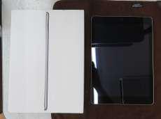 iPad|APPLE